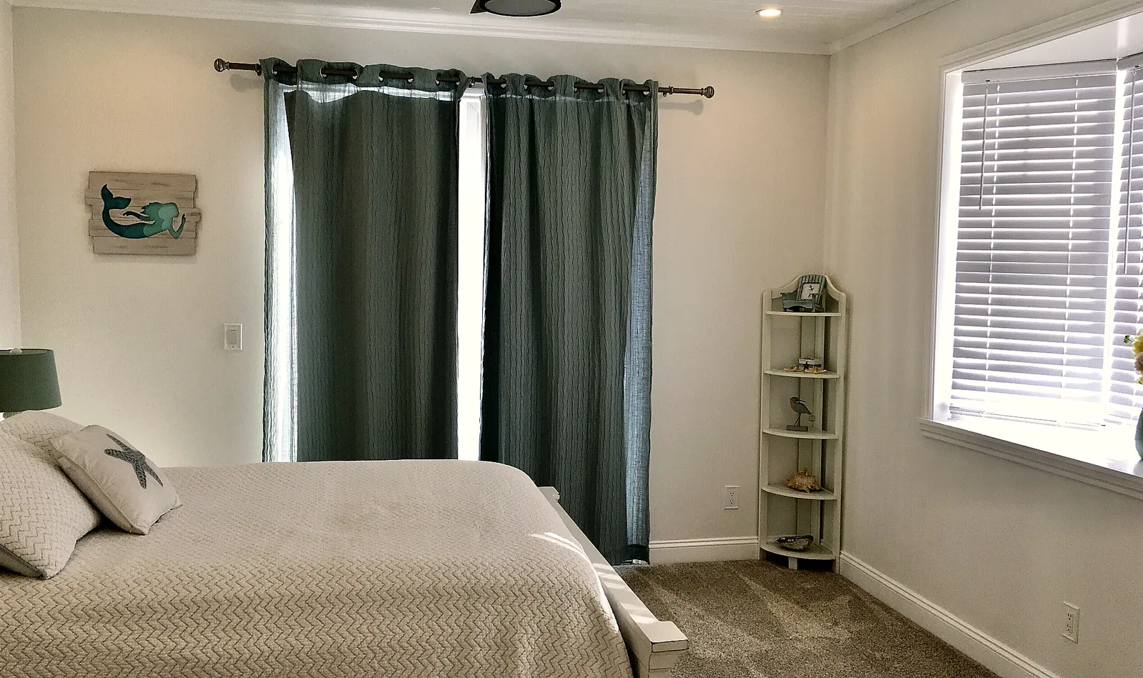 Bedroom 2 detail